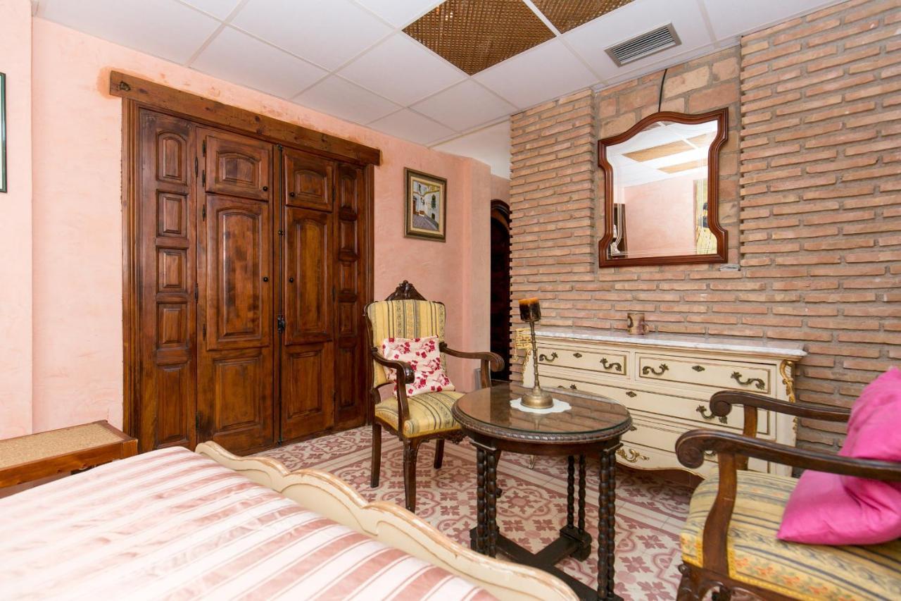 Вилла Charming Andalusian House - Free Parking Гранада Экстерьер фото