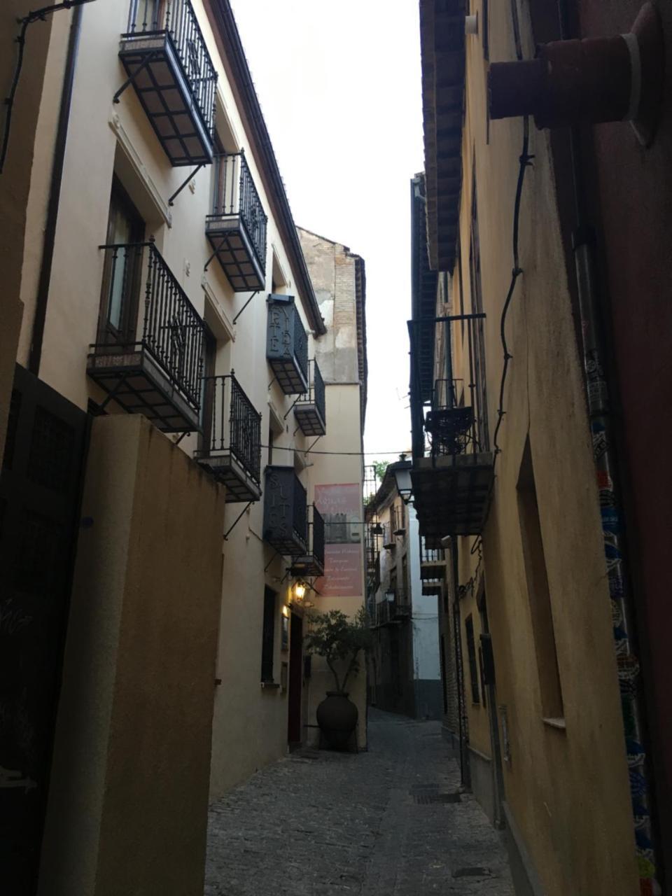 Вилла Charming Andalusian House - Free Parking Гранада Экстерьер фото